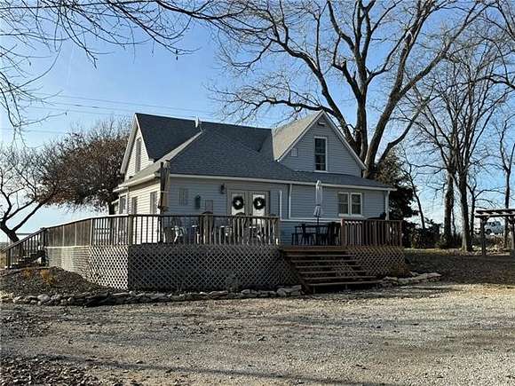4.5 Acres of Residential Land with Home for Sale in Garnett, Kansas