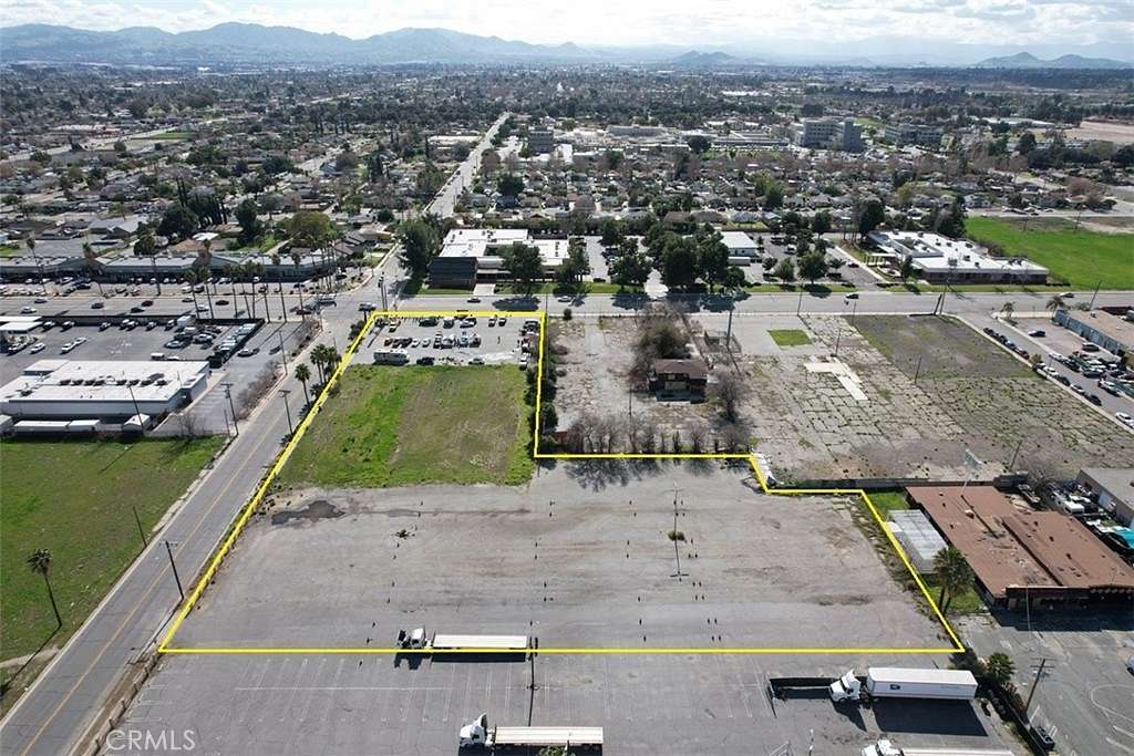 2.9 Acres of Commercial Land for Sale in San Bernardino, California