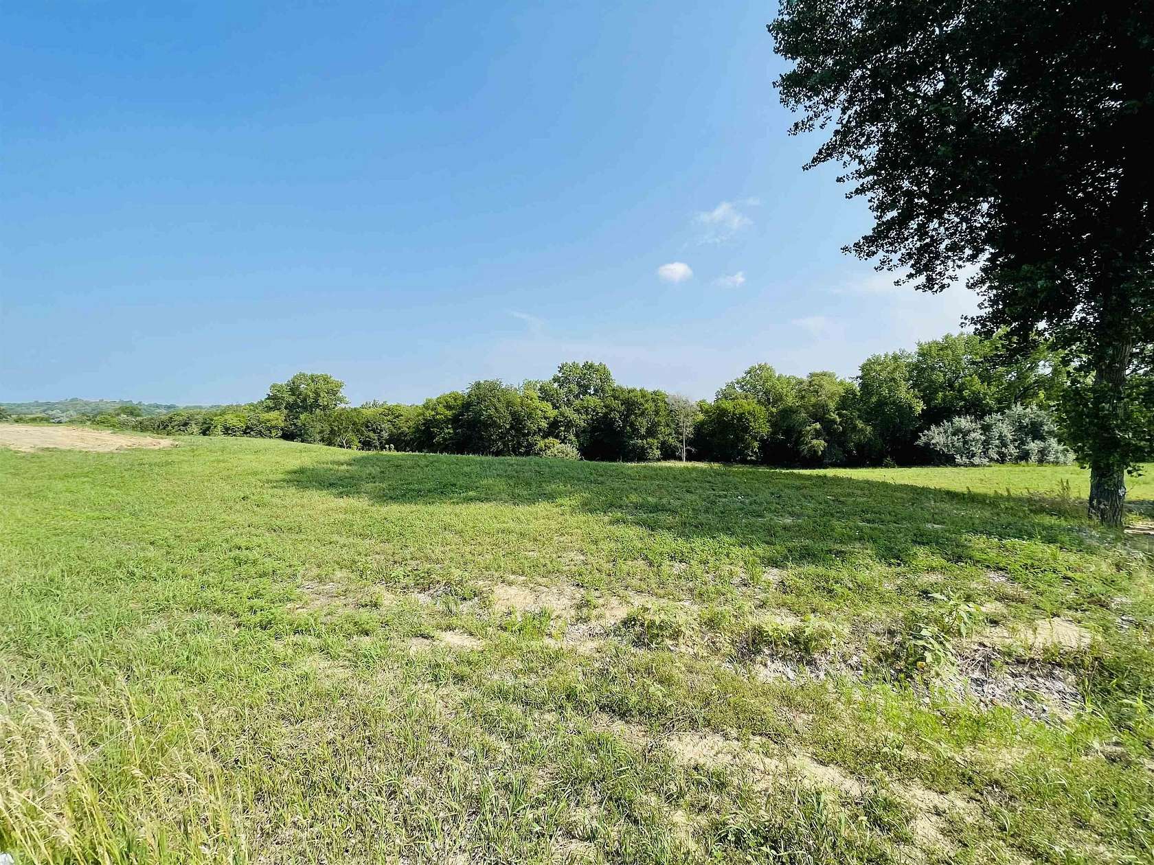 2.7 Acres of Residential Land for Sale in Sioux City, Iowa