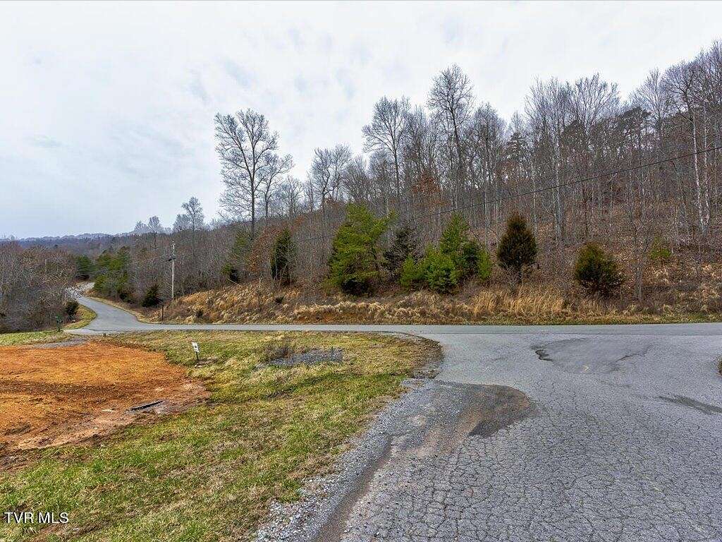 1.7 Acres of Residential Land for Sale in New Tazewell, Tennessee