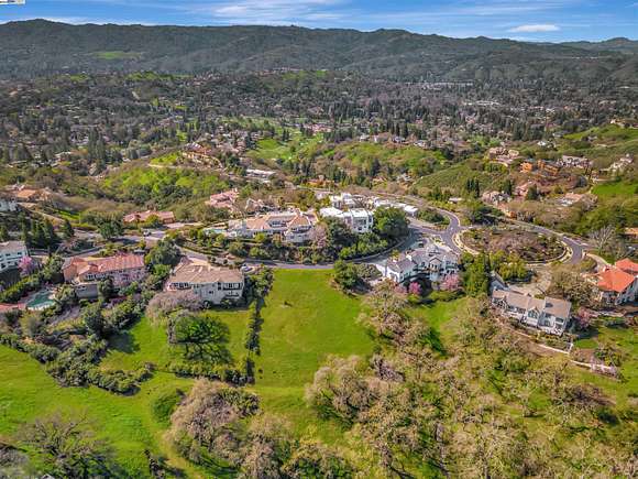 0.8 Acres of Residential Land for Sale in Alamo, California