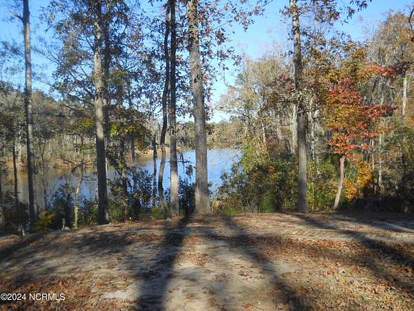 2.73 Acres of Residential Land for Sale in Chocowinity, North Carolina
