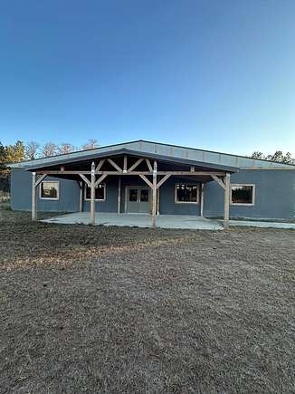 5 Acres of Improved Commercial Land for Sale in Pearson, Georgia