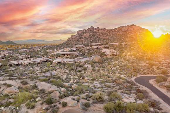 2.12 Acres of Residential Land with Home for Sale in Scottsdale, Arizona