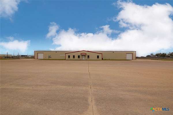 4 Acres of Commercial Land for Lease in Victoria, Texas