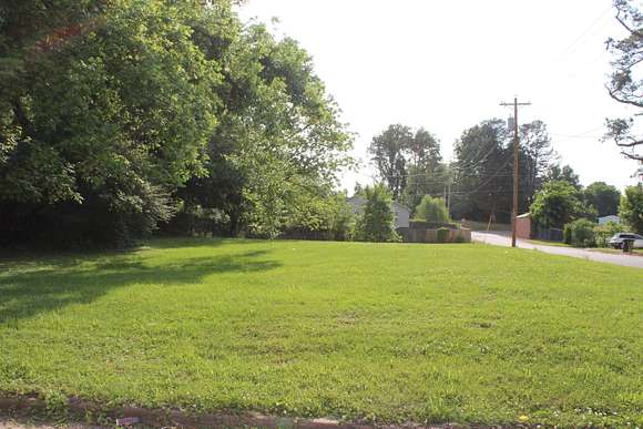 0.3 Acres of Residential Land for Sale in Newbern, Tennessee