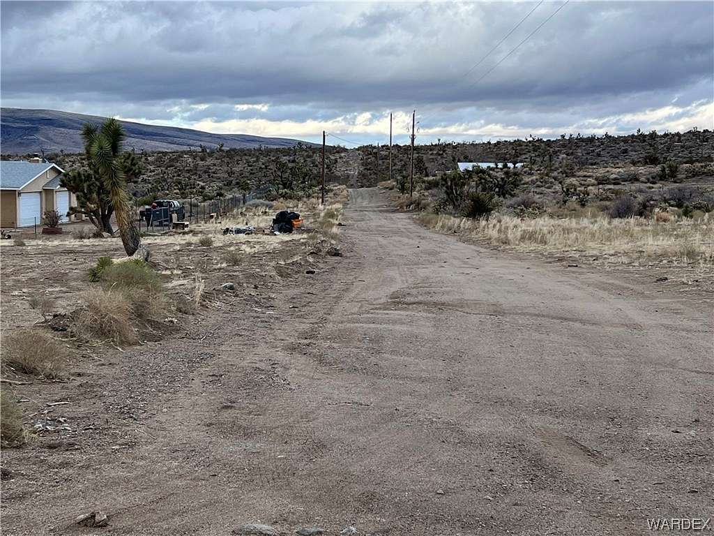 2.1 Acres of Residential Land for Sale in Dolan Springs, Arizona