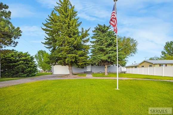 6.9 Acres of Residential Land with Home for Sale in Idaho Falls, Idaho
