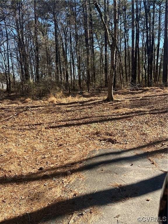 8 Acres of Residential Land for Sale in Waverly, Virginia