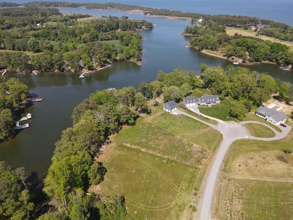 1 Acre of Residential Land for Sale in Reedville, Virginia