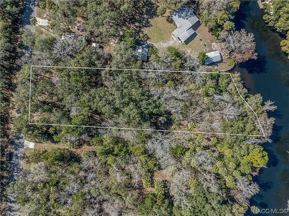 1.29 Acres of Land for Sale in Inglis, Florida