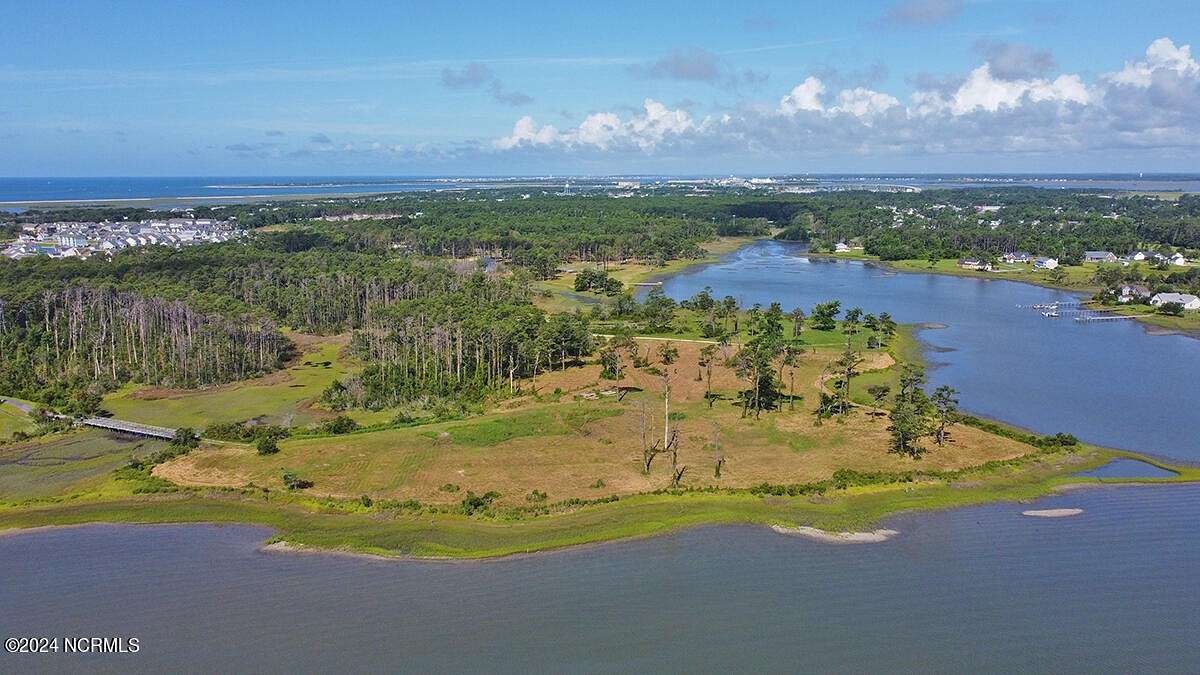 6.6 Acres of Residential Land for Sale in Beaufort, North Carolina