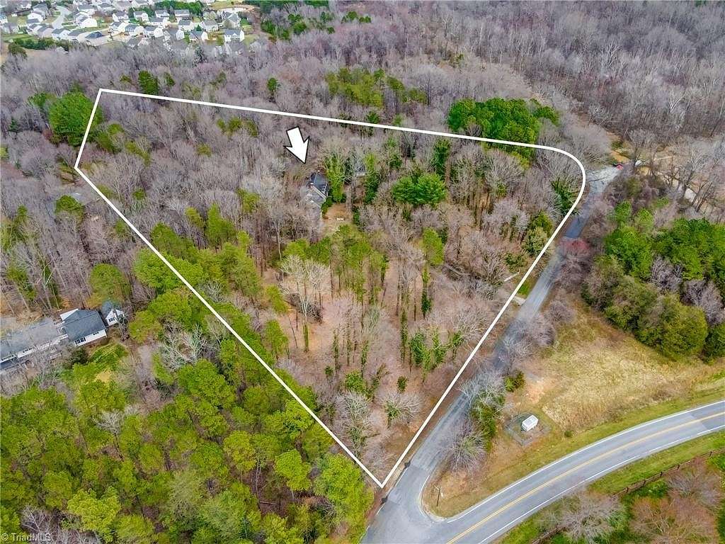 9 Acres of Land for Sale in Greensboro, North Carolina