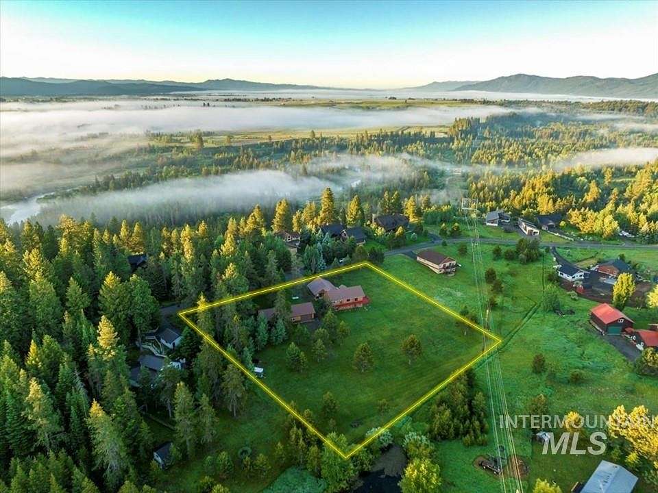 2.2 Acres of Residential Land with Home for Sale in McCall, Idaho