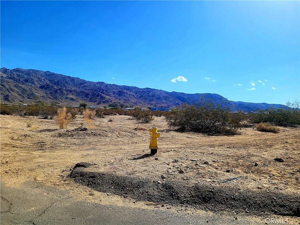 1.1 Acres of Commercial Land for Sale in Twentynine Palms, California