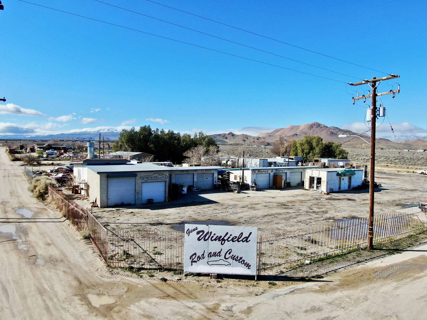 5 Acres of Improved Commercial Land for Sale in Mojave, California