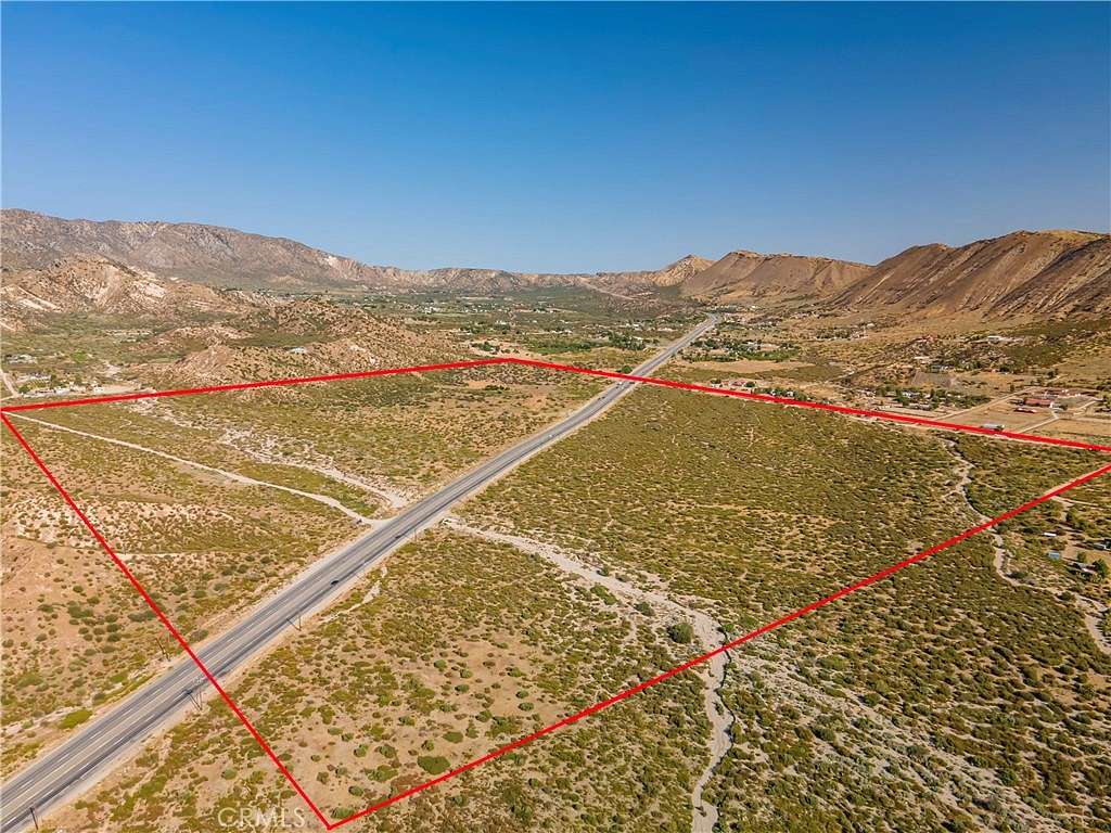 141.98 Acres of Land for Sale in Phelan, California