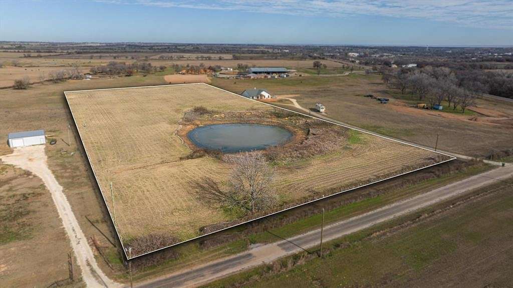4.7 Acres of Land for Sale in Tolar, Texas