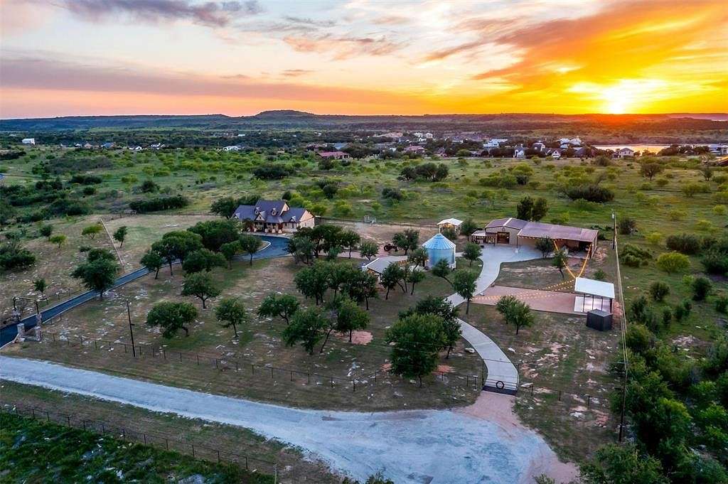20 Acres of Land with Home for Sale in Strawn, Texas