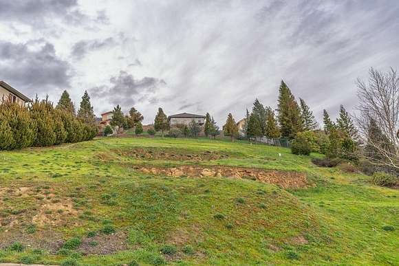 0.34 Acres of Residential Land for Sale in Phoenix, Oregon