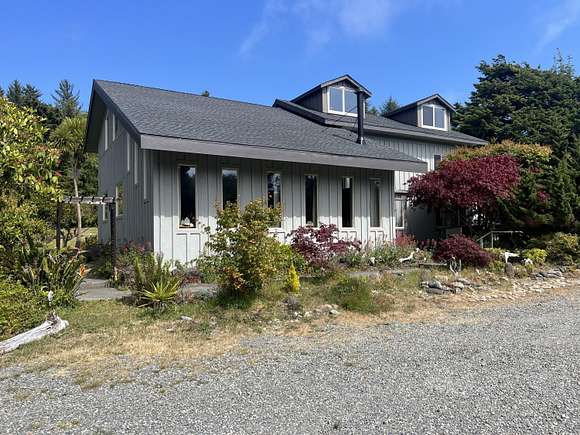 5.7 Acres of Residential Land with Home for Sale in Brookings, Oregon