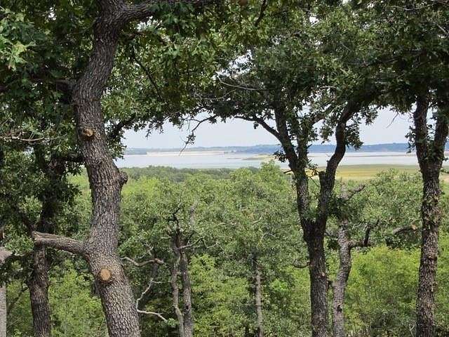 0.61 Acres of Residential Land for Sale in Runaway Bay, Texas
