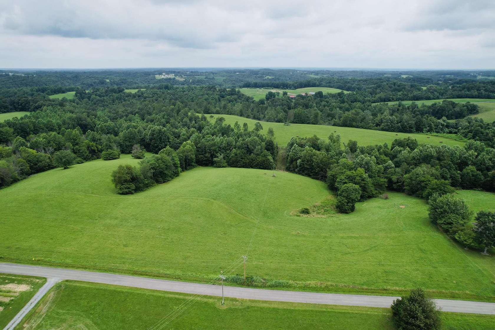 6.5 Acres of Land for Sale in Columbia, Kentucky