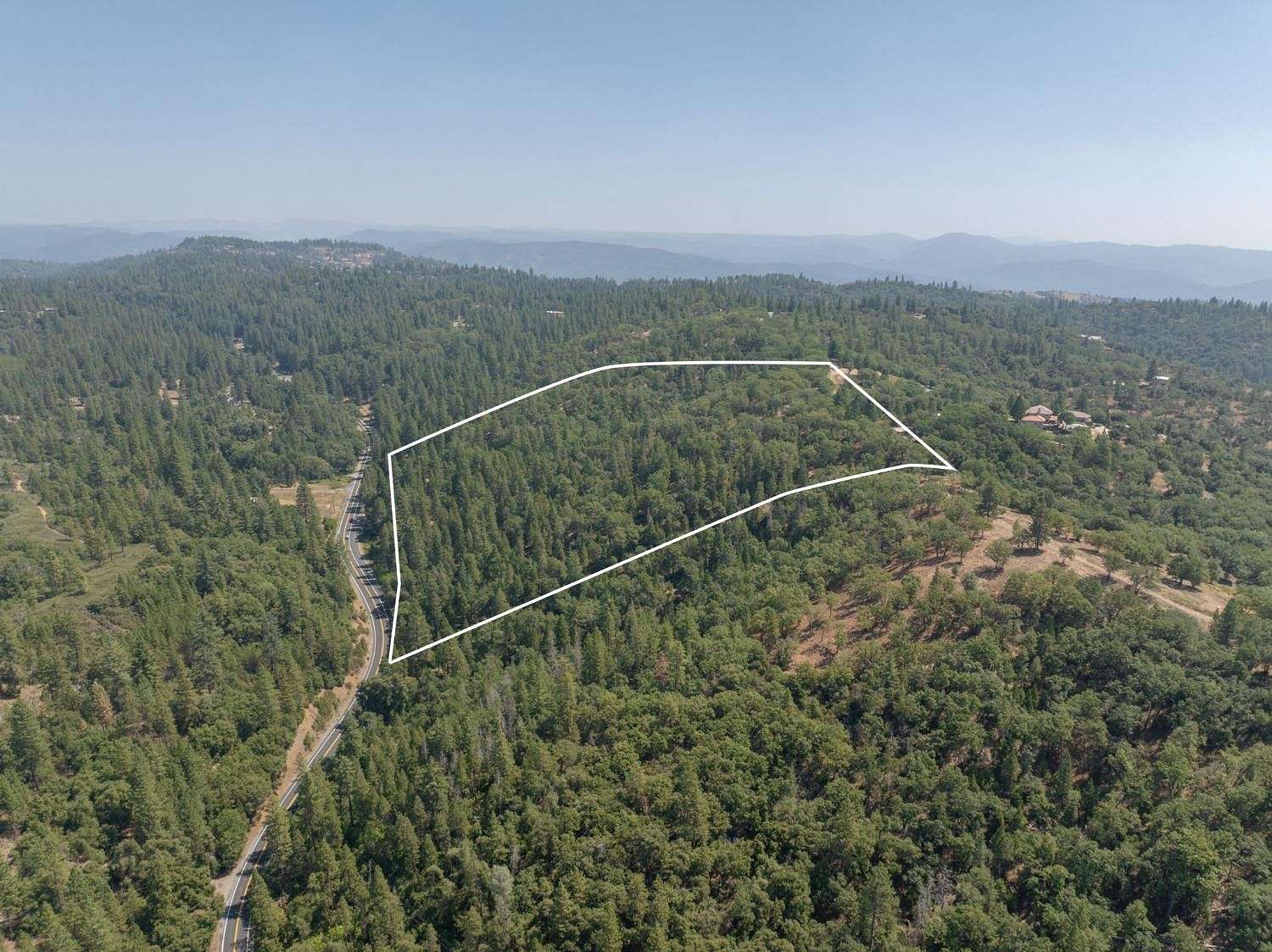 40 Acres of Land for Sale in Murphys, California