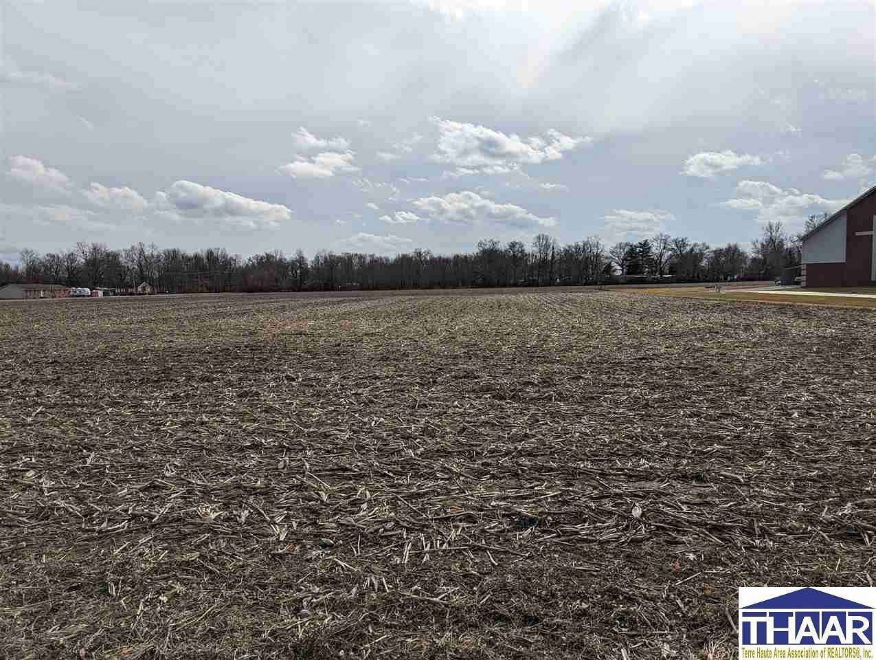 5 Acres of Residential Land for Sale in Shelburn, Indiana