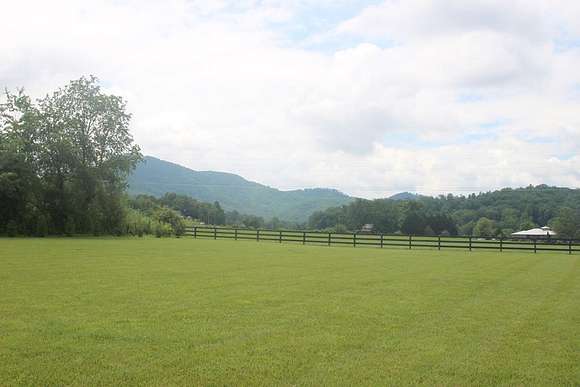 0.76 Acres of Land for Sale in Hiawassee, Georgia
