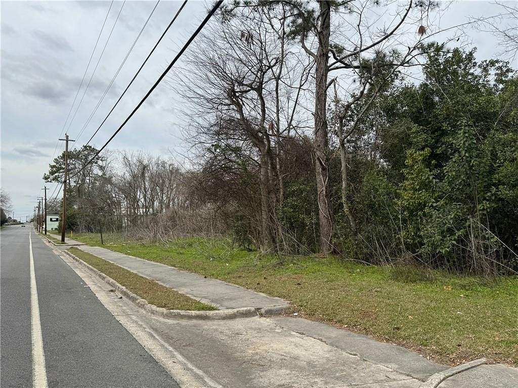 0.69 Acres of Commercial Land for Sale in Waycross, Georgia