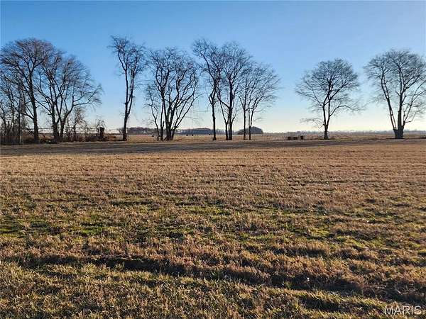 0.81 Acres of Residential Land for Sale in Sikeston, Missouri