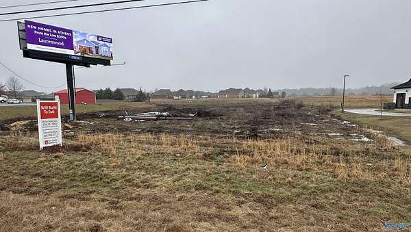 0.87 Acres of Commercial Land for Sale in Athens, Alabama