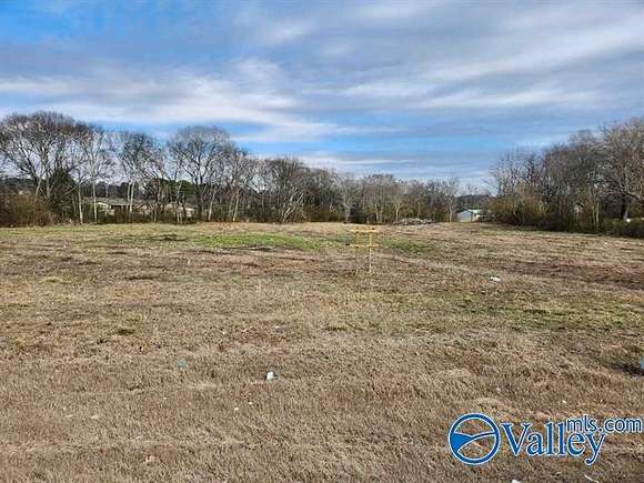 4.7 Acres of Commercial Land for Sale in Rogersville, Alabama