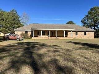 6 Acres of Residential Land with Home for Sale in Sumrall, Mississippi
