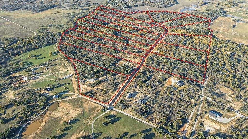 10.01 Acres of Land for Sale in Decatur, Texas