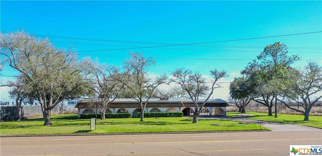 7.3 Acres of Improved Mixed-Use Land for Lease in Victoria, Texas