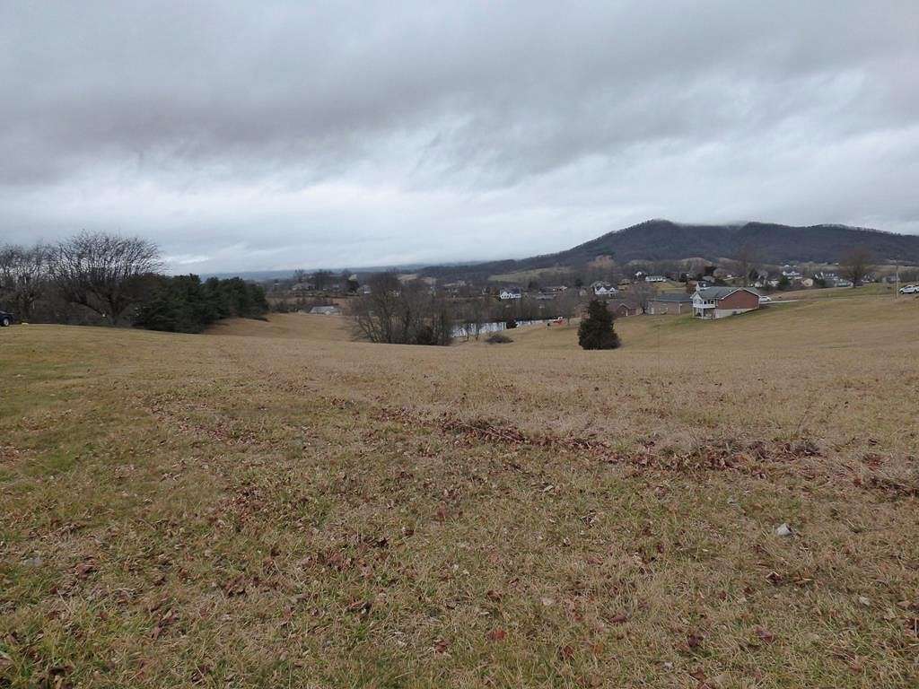 0.5 Acres of Residential Land for Sale in Wytheville, Virginia