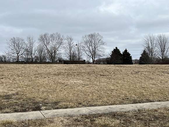 0.94 Acres of Residential Land for Sale in Champaign, Illinois