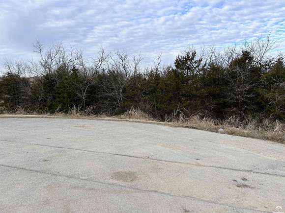 0.39 Acres of Residential Land for Sale in Lawrence, Kansas