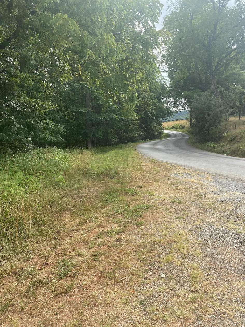 1.9 Acres of Land for Sale in Goodview, Virginia