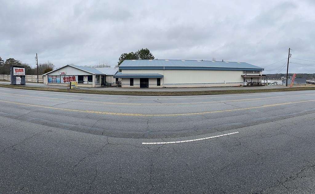 2.3 Acres of Improved Commercial Land for Sale in Greenwood, South Carolina