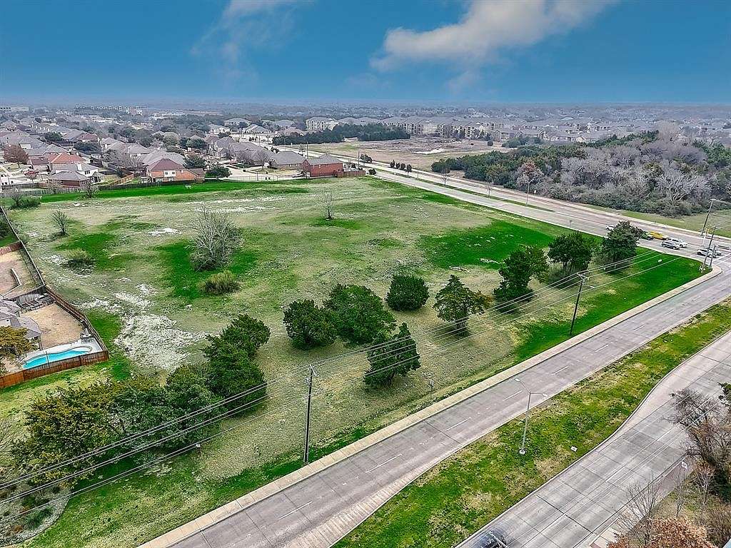 5.6 Acres of Commercial Land for Sale in Cedar Hill, Texas