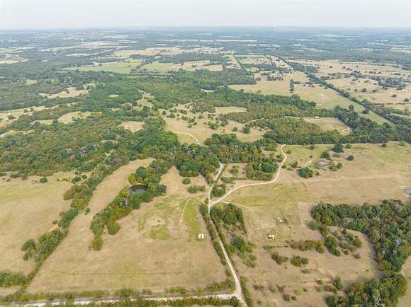 373 Acres of Land for Sale in Groesbeck, Texas