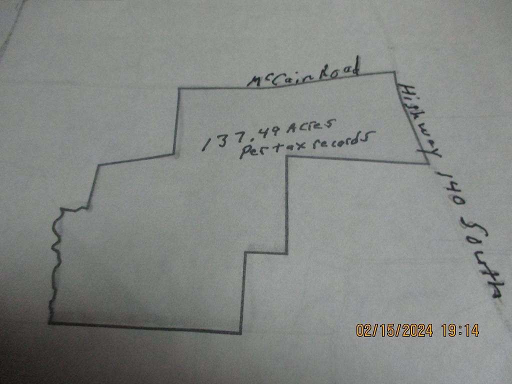 137 Acres of Agricultural Land for Sale in Paris, Tennessee