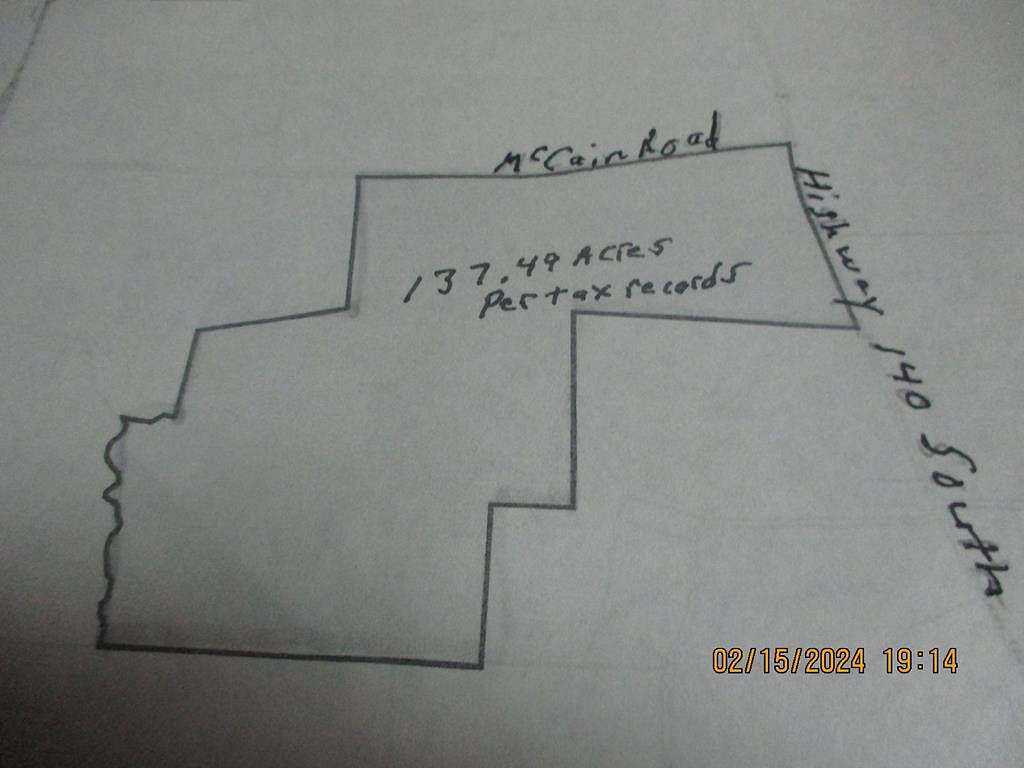 137.49 Acres of Agricultural Land for Sale in Paris, Tennessee