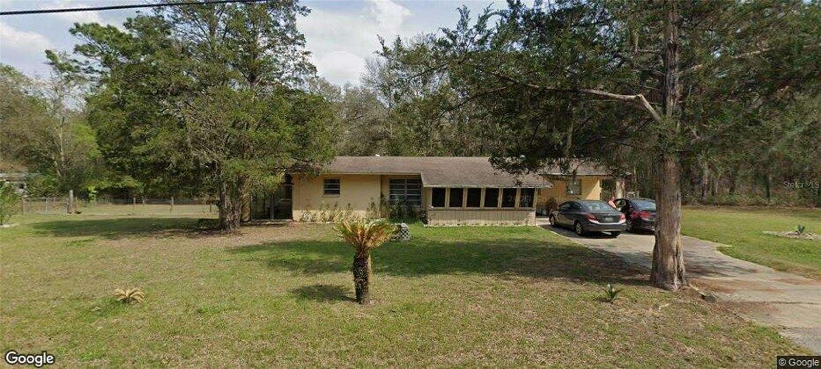 2.38 Acres of Residential Land with Home for Sale in Dunnellon, Florida