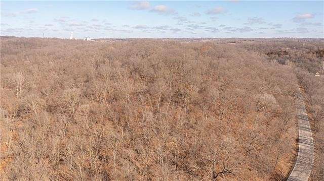 56 Acres of Recreational Land for Sale in Excelsior Springs, Missouri