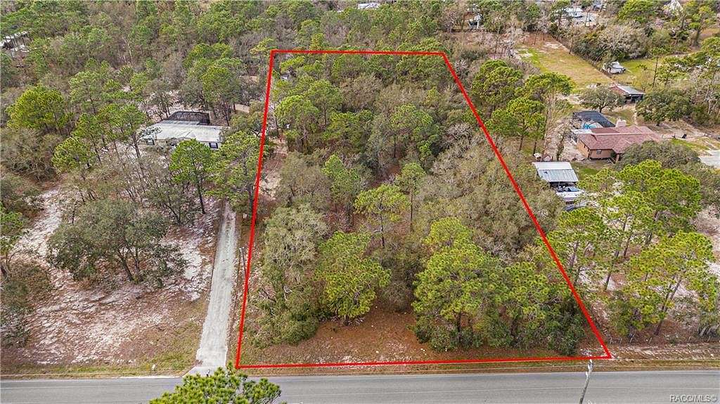 2.5 Acres of Residential Land for Sale in Homosassa, Florida