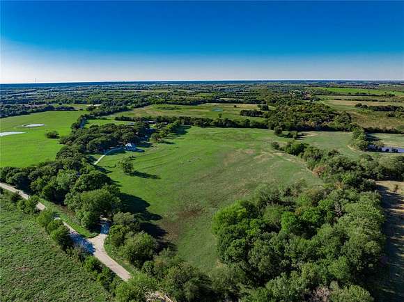 60 Acres of Agricultural Land with Home for Sale in Terrell, Texas